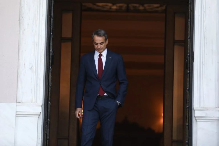 Τον Ιούλιο οι εκλογές λέει ο Μητσοτάκης στους ξένους συνομιλητές του