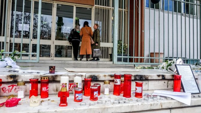 Τραγωδία στα Τέμπη: Προθεσμία να απολογηθούν πήραν οι δύο σταθμάρχες