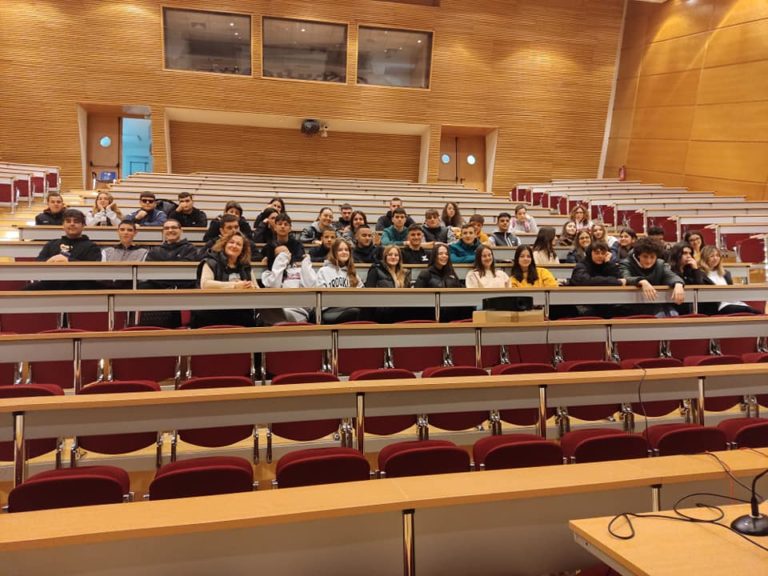 Το 8ο ΓΕΛ Τρικάλων στο ΤΕΦΑΑ