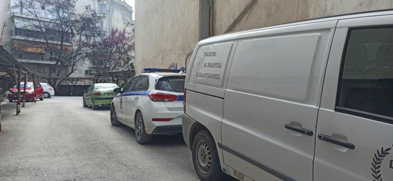 Νεκρός στο σπίτι του βρέθηκε 54χρονος Τρικαλινός (φωτό)