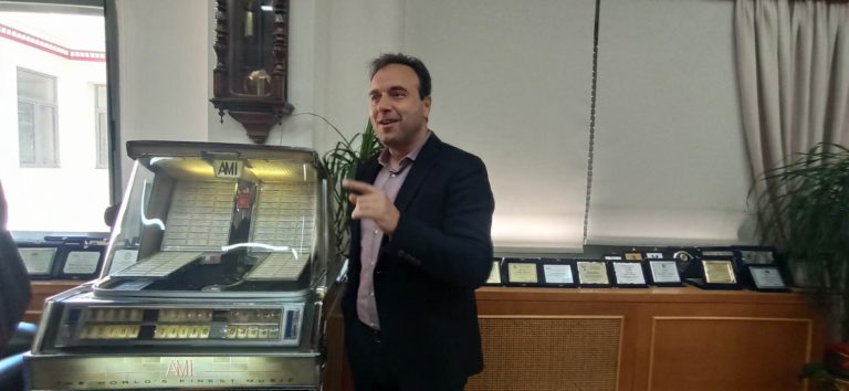 Πουθενά χωρίς μουσική ο Δημήτρης Παπαστεργίου