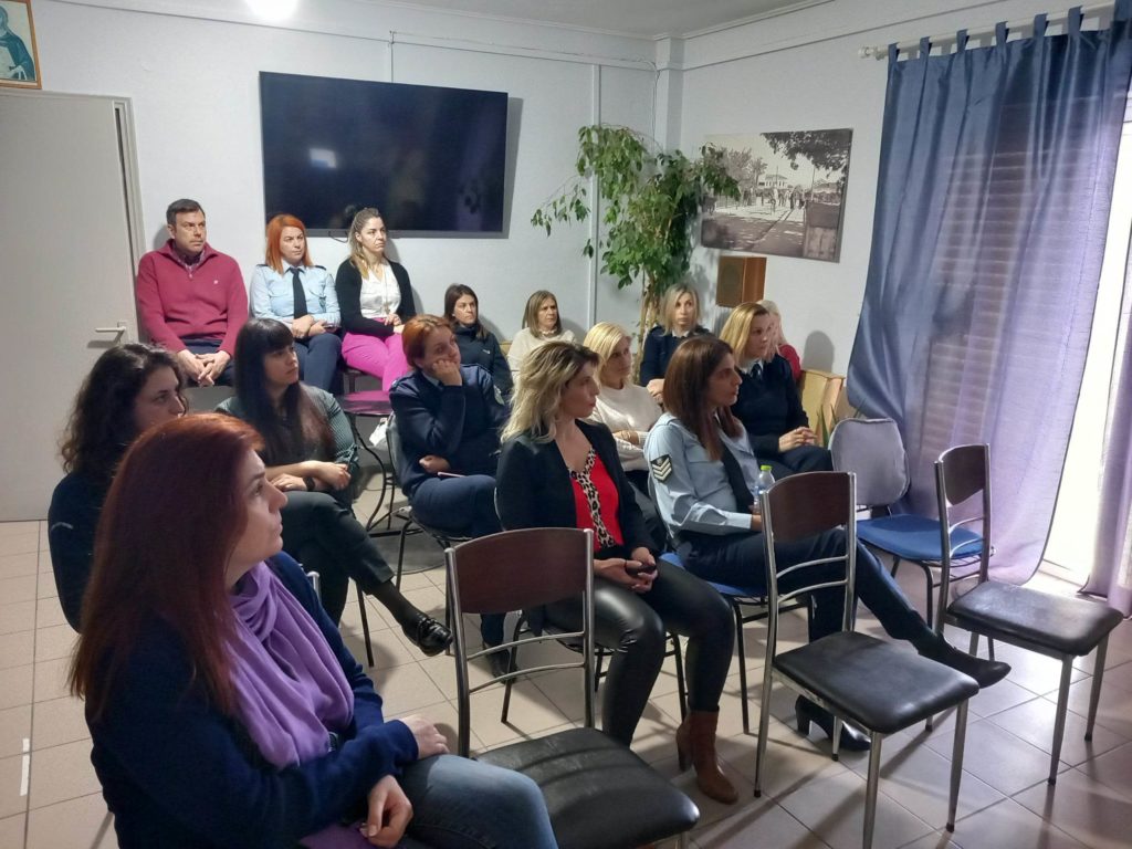 Με μια διαφορετική εκδήλωση οι Τρικαλινοί αστυνομικοί τίμησαν την Ημέρα της Γυναίκας