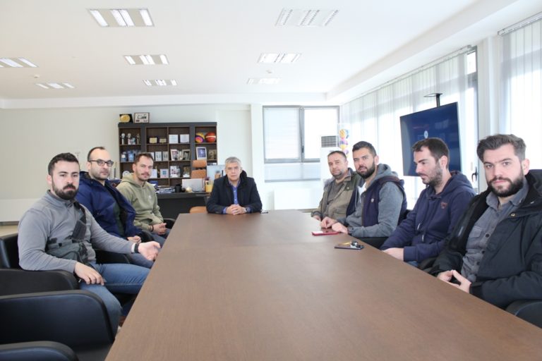 Το «ευχαριστώ» του Περιφερειάρχη στην Εθνική Ομάδα Αναγνώρισης Θυμάτων Καταστροφών