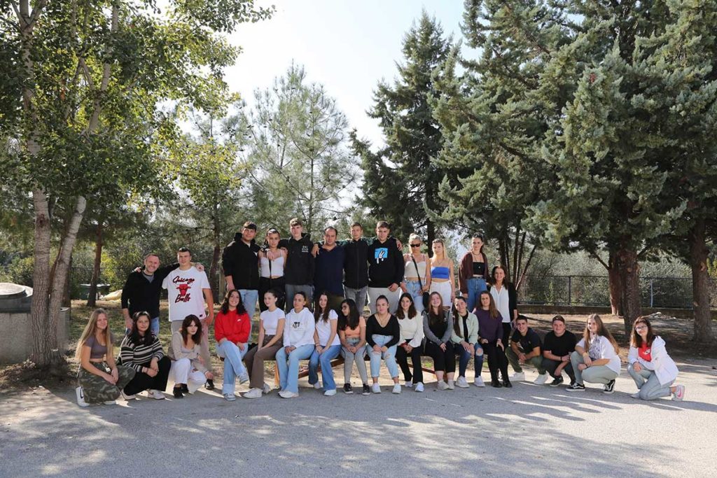 Master Class από τον Ευδόκιμο Τσολακίδη στη Θεατρική Ομάδα του ΕΠΑΛ Τυρνάβου