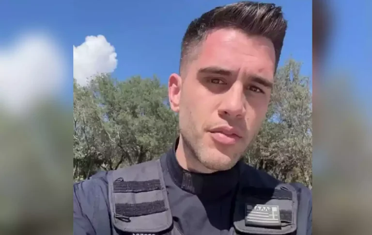 Ποιος είναι αστυνομικός που είπε «είμαι 1.000%» με τους διαδηλωτές για τα Τέμπη