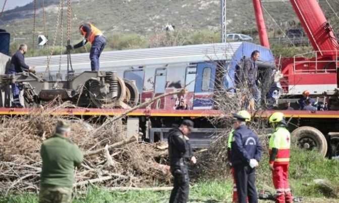 Οικογένειες θυμάτων διορίζουν τεχνικούς συμβούλους για το πολύνεκρο δυστύχημα