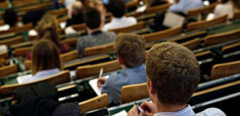 Να παρθούν άμεσα μέτρα στήριξης για όσες και όσους σπουδάζουν εκτός τόπου μόνιμης κατοικίας