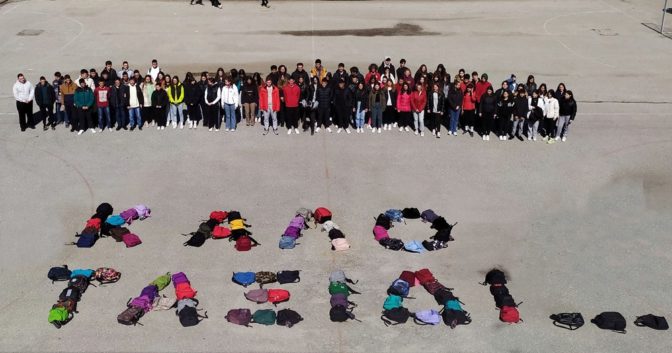 Ραγίζουν καρδιές οι μαθητές του Γενικού Λυκείου Σοφάδων