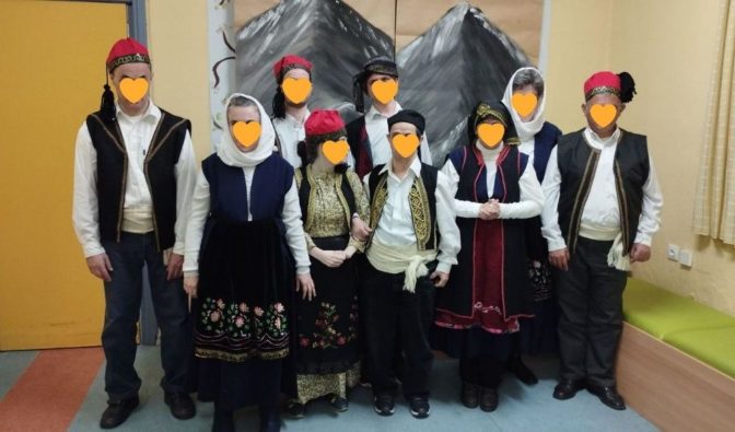 Ομορφη εκδήλωση για την εθνική επέτειο στο ΚΔΑΠ ΜΕΑ «Ήφαιστος»