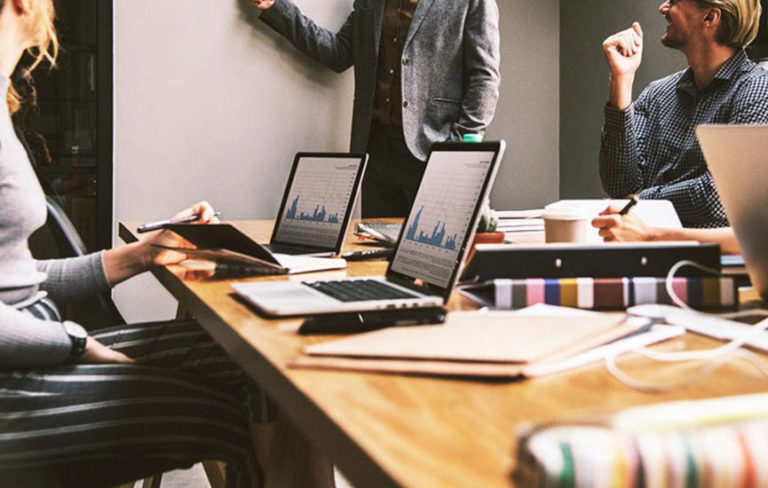 Έρευνα: Σχεδόν 8 στους 10 Έλληνες εργοδότες δεν βρίσκουν εξειδικευμένα ταλέντα