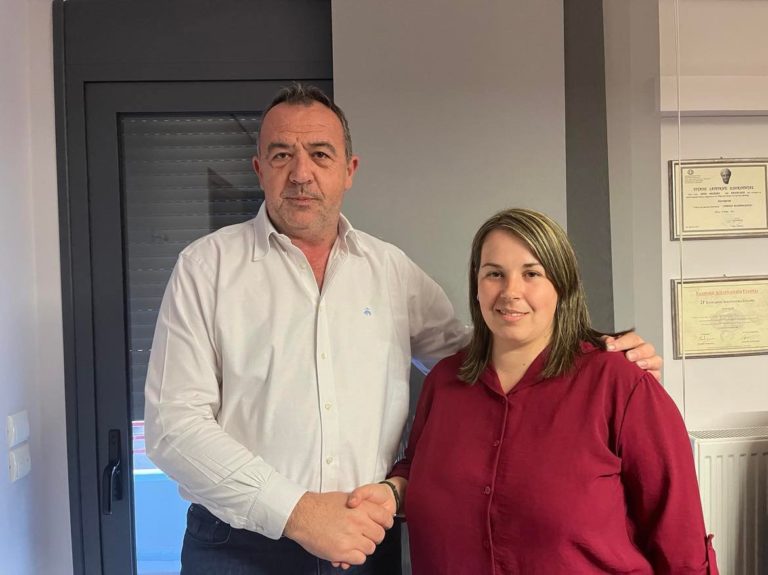 Με τον Χήρα και η Βάϊα Ντουρντούνη