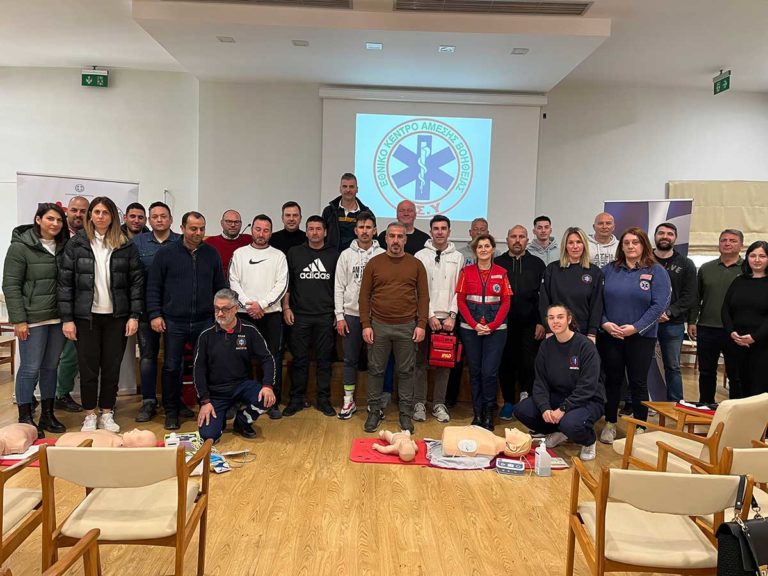 Σεμινάρια ΚΑΡΠΑ και Πρώτων Βοηθειών για τους αστυνομικούς στα Τρίκαλα