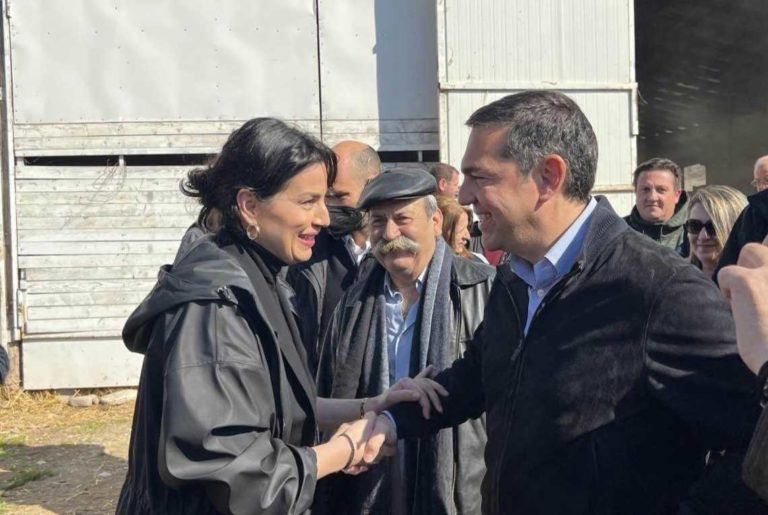 Μέσα από την κοινωνία …για την κοινωνία