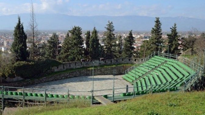 Τρίκαλα: Ένα άλλο υπαίθριο Δημοτικό Θέατρο γεννιέται από τον Σεπτέμβρη