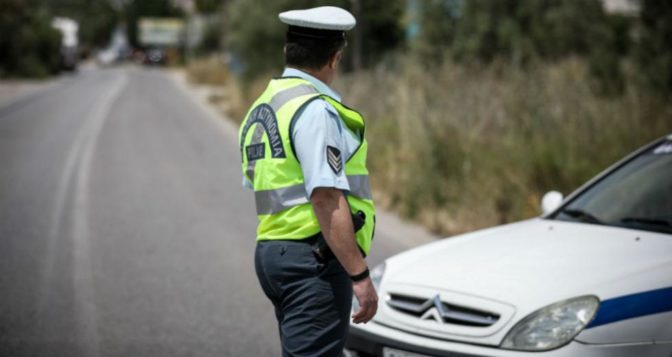 Τροχαίο με εγκατάλειψη στα Τρίκαλα