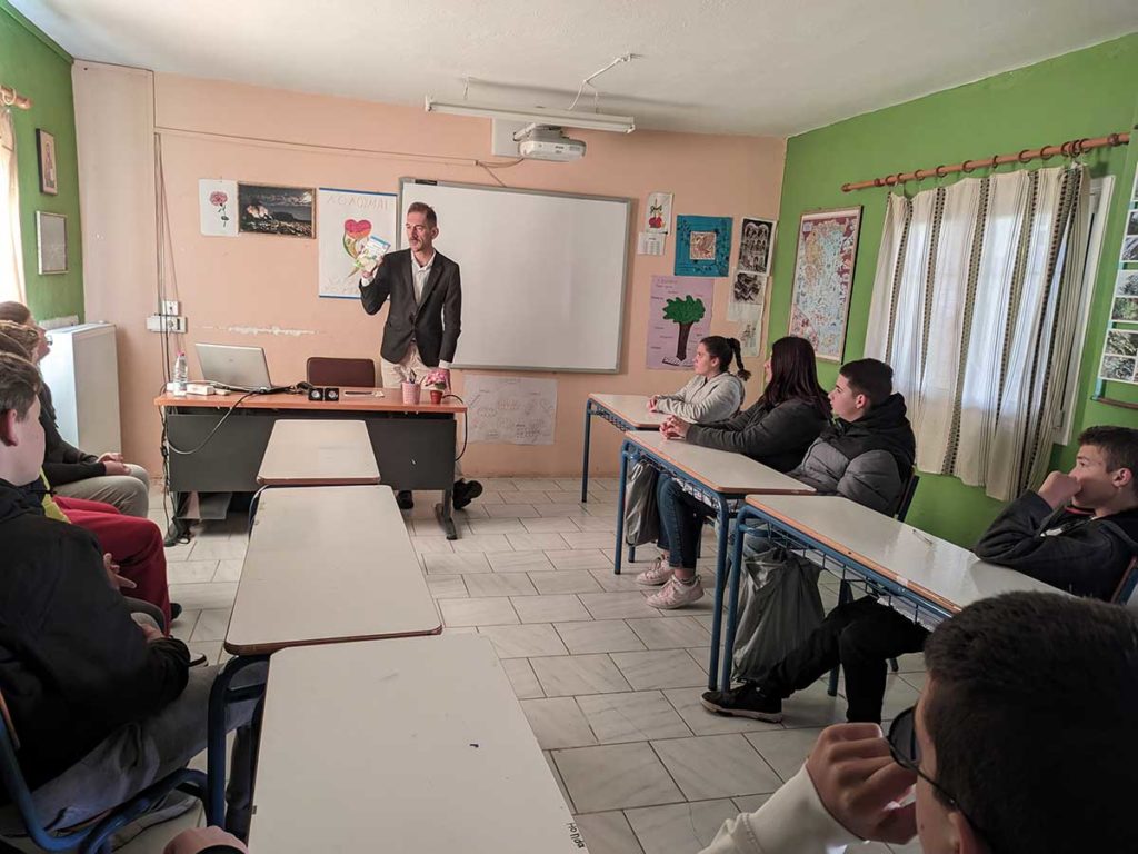 Εκδήλωση – δράση του Γυμνασίου Οξύνειας για την παγκόσμια ημέρα παιδικού βιβλίου