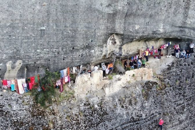 Πανηγυρίζει το εξωκλήσι του Αγίου Γεωργίου Μανδηλά Καστρακίου