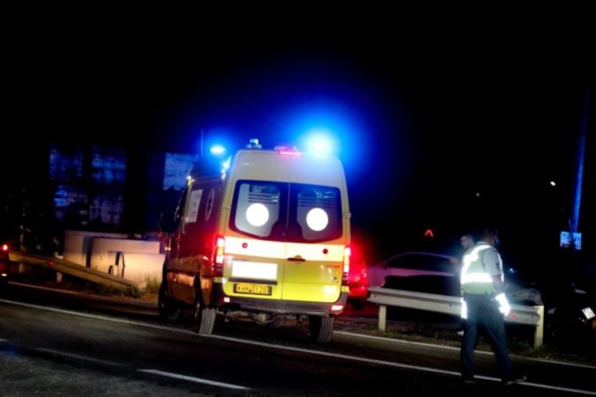 Τροχαίο με εκτροπή αυτοκινήτου στην Αγιά Λάρισας