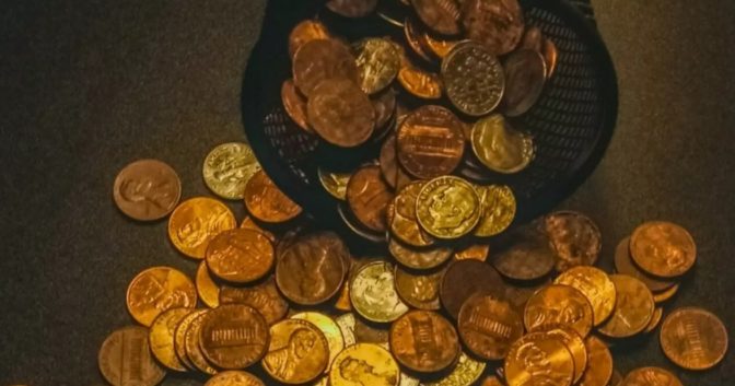Λάρισα: «Πάρτυ» έκαναν διαρρήκτες στον Επιτάφιο και την Ανάσταση