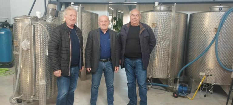 Στις βιοτεχνίες της Φανερωμένης ο Χρήστος Σιμορέλης