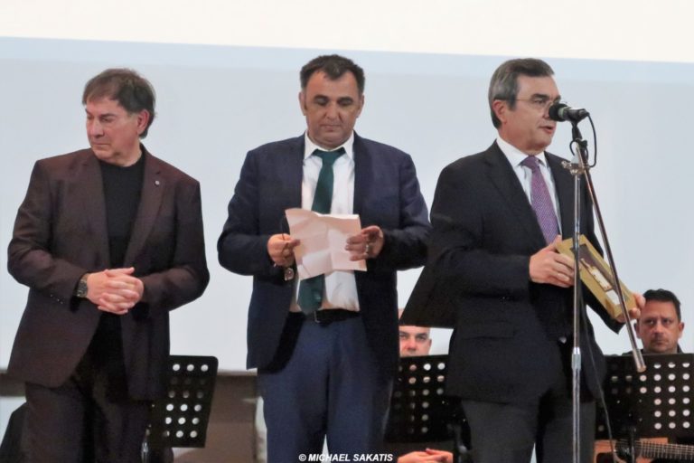 Ο πρόεδρος των Τρικαλινών Ιεροψαλτών σε εκδήλωση στο πολεμικό Μουσείο