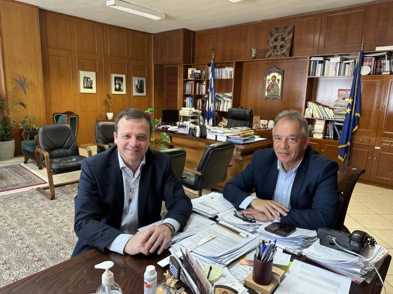 Θανάσης Λιούτας: Συντονισμένες προσπάθειες με τον Αντιπεριφερειάρχη για τις συνδεδεμένες