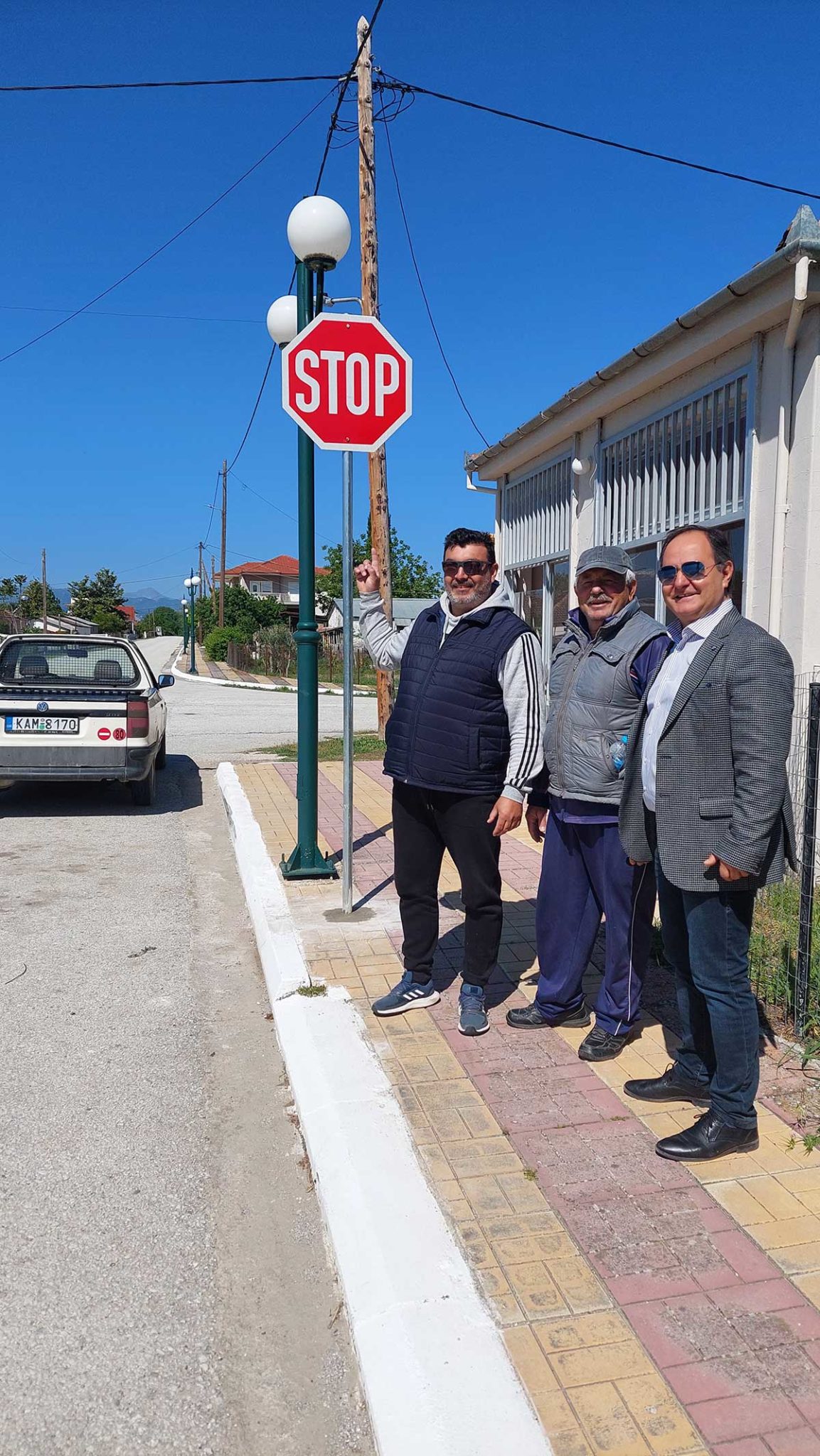 Καρδίτσα: Τοποθετούνται πινακίδες κάθετης σήμανσης στην Μυρίνη