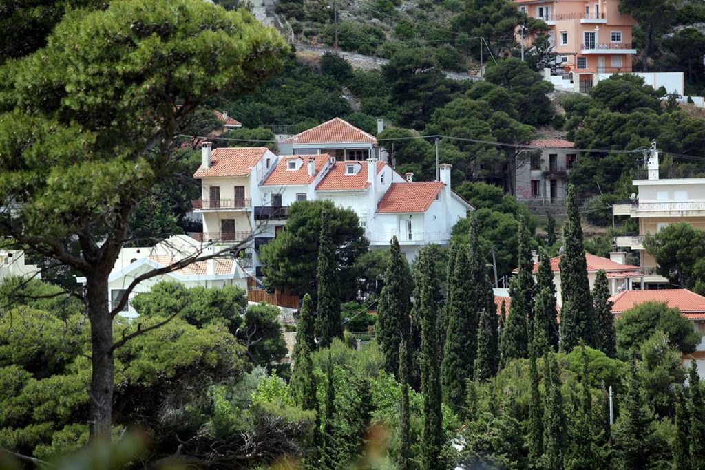 Μόνο 9 δασικά αυθαίρετα δηλώθηκαν στον ν. Τρικάλων