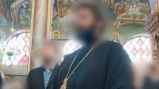 Επιχειρηματίας έγινε… παπάς για να γλιτώσει από τα χρέη του