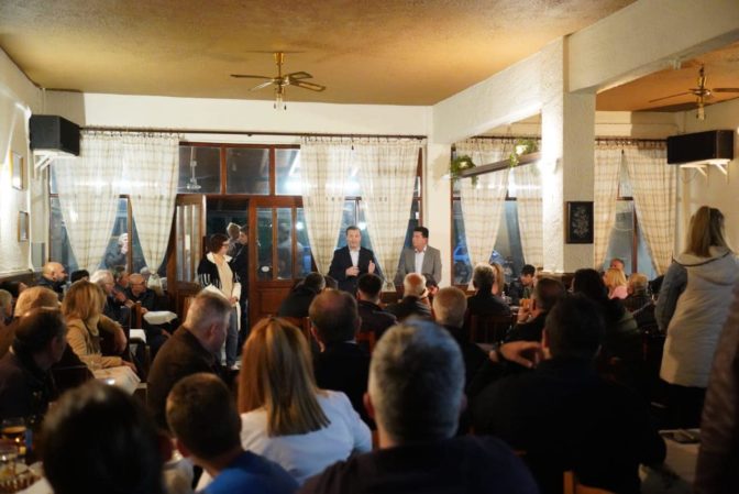 Αποθεωτική υποδοχή του Θανάση Λιούτα στα χωριά της Πύλης
