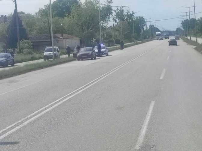 Πήρε σβάρνα αυτοκίνητα στην ε.ο. Τρικάλων – Ιωαννίνων (φωτό)