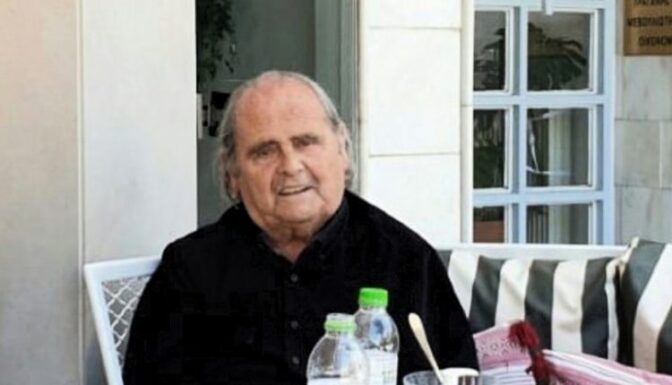 Η Ν.Ε ΠΑΣΟΚ Τρικάλων για την απώλεια του Χρήστου Οικονόμου