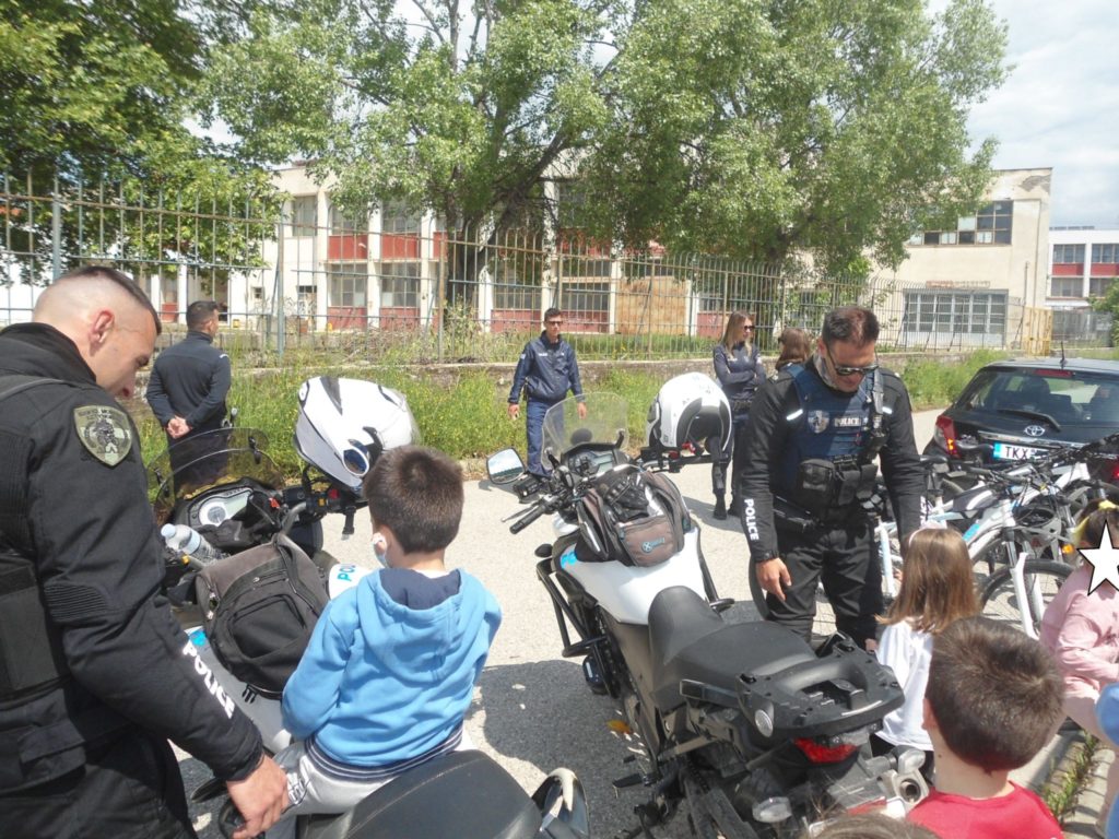Η Αστυνομία επισκέφτηκε το 8ο Νηπιαγωγείο Τρικάλων