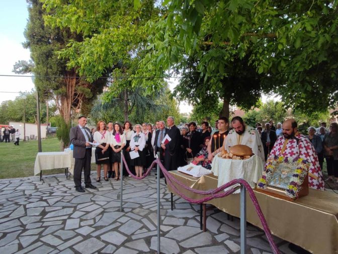 Με λαμπρότητα ο πανηγυρικός εσπερινός στο Μεγαλοχώρι