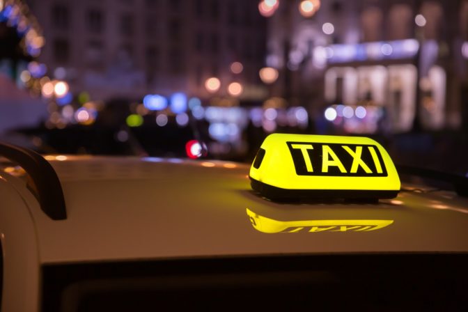 Βόλος: Μπήκε σε ταξί και έκλεψε 600 ευρώ!