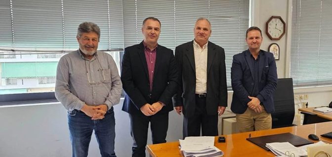 Στη ΔΟΥ Τρικάλων ο Ηλίας Βλαχογιάννης