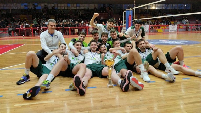 Κυπελλούχος Κεντρικής Ελλάδας η ανδρική ομάδα βόλεϊ της Άμιλλας