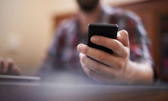 Κρήτη: Έτσι «τσίμπησαν» 3.000 ευρώ από 46χρονο