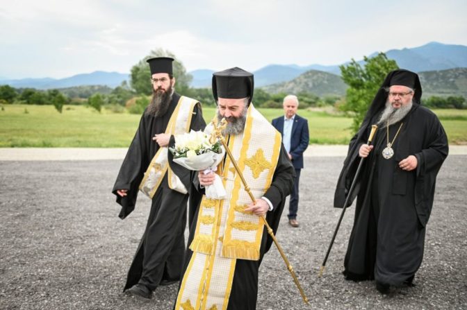 Τέμπη: Τρισάγιο για τα θύματα από τον Αρχιεπίσκοπο Αυστραλίας
