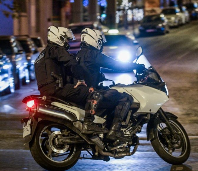 Σύλληψη ανηλίκου στα Τρίκαλα για κατοχή ναρκωτικών