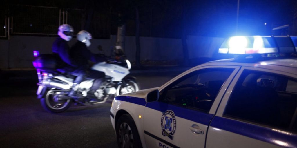 Σύλληψη ανηλίκου για κλοπές σε αυτοκίνητα στον Τύρναβο