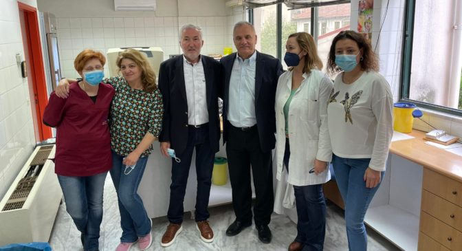 Στον ΕΦΚΑ και το Κέντρο Υγείας Τρικάλων ο Ηλίας Βλαχογιάννης