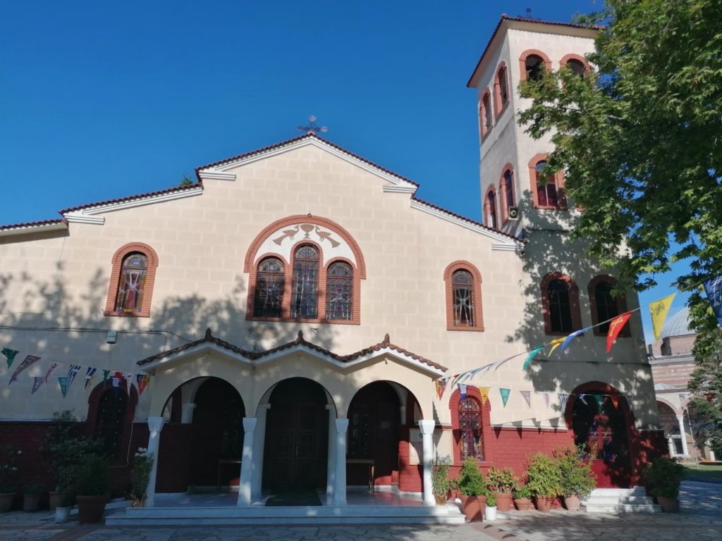 Πανηγυρίζει ο ΙΝ Αγίων Κωνσταντίνου και Ελένης