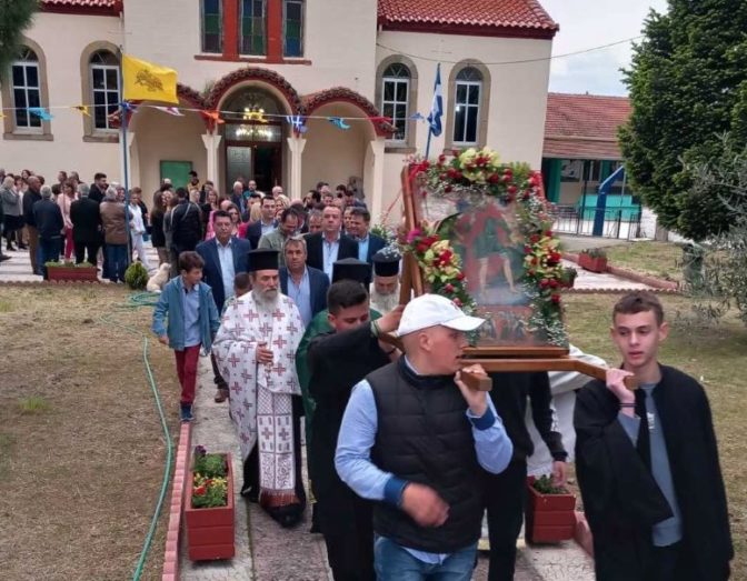 Με λαμπρότητα τιμήθηκε ο Άγιος Χριστόφορος στη Λυγαριά
