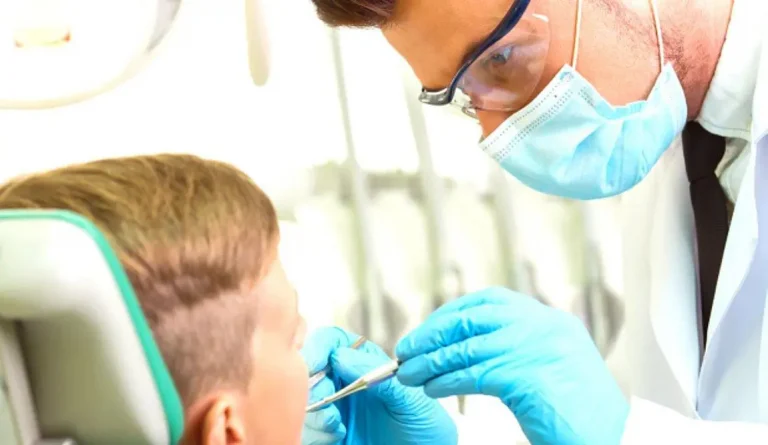 Dentist pass: Ξεκίνησε το πρόγραμμα για παιδιά 6-12 ετών