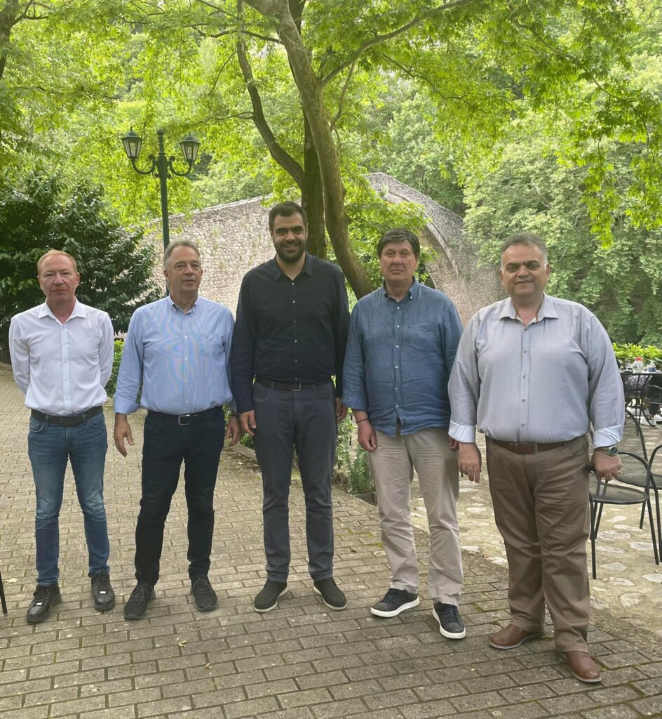 Έφτασαν Πύλη και συνεχίζουν