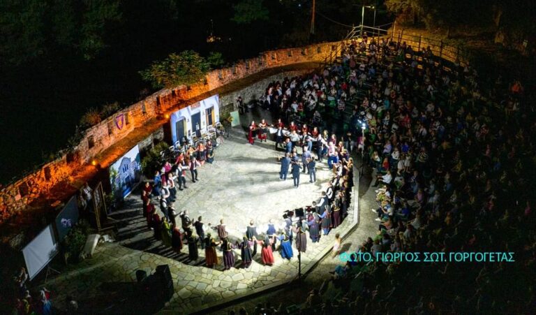Εκπληκτική η παράσταση μνήμης και νοσταλγίας του Ασκληπιού