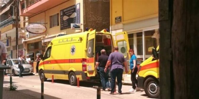 Πήρε αναβολή για να δώσει ...Πανελλήνιες ο δολοφόνος με το τσεκούρι στη ΔΟΥ Κοζάνης!