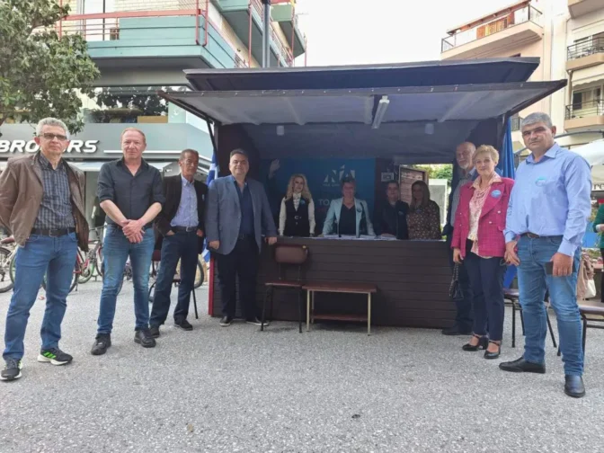 Εν αναμονή τα «γαλάζια» στελέχη για την επίσκεψη Πιερρακάκη – Μαρινάκη