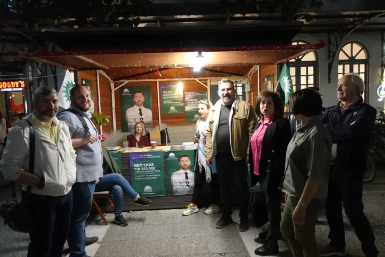 Φορτισμένη η μέρα της επίσκεψης του Γ. Παπανδρέου στα Τρίκαλα